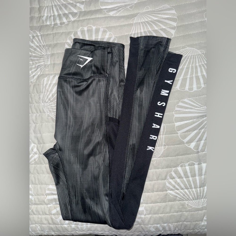 Gymshark Charcoal and Black Patterned Leggings